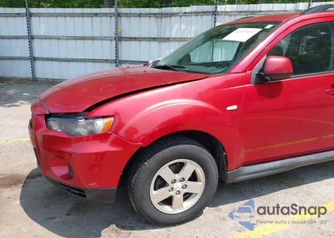 2010 Mitsubishi Outlander Es z USA, uszkodzony, nr VIN JA4AT2AW8AZ013032
